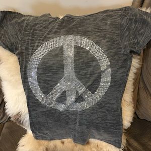 E. Vil Soft grey peace sign tee S/M